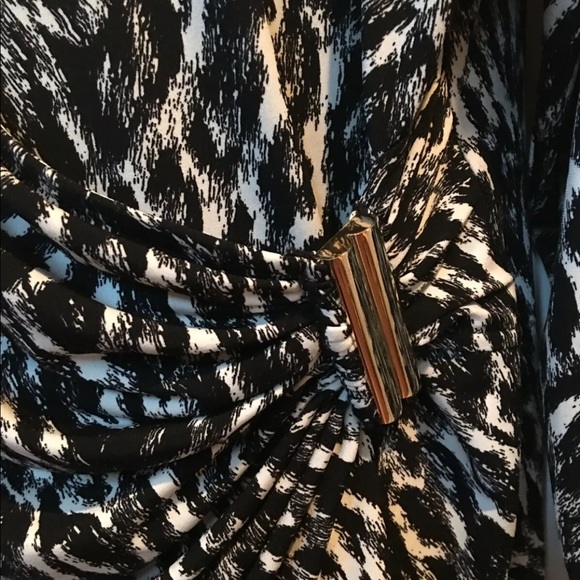 CALVIN KLEIN Size 0X Black White Mock Wrap Plus - Picture 2 of 4